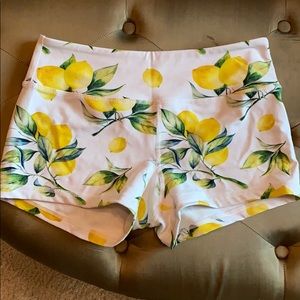 Savage barbell Crossfit shorts S great condition